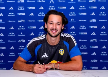 James Trafford Joins Leeds United in Club-Record Transfer